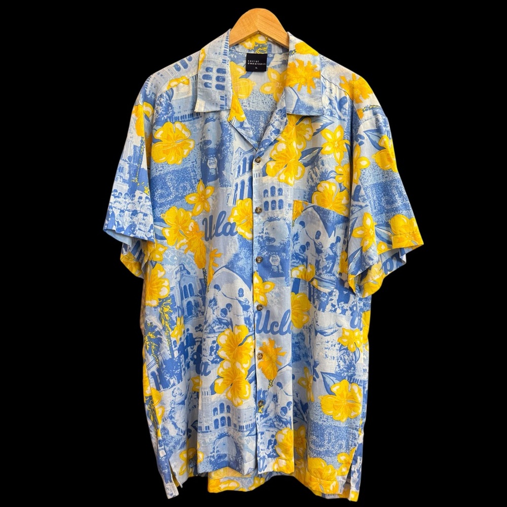 Social Awareness UCLA Bruins‎ Hawaiian Football Short Sleeve Button-Up XL #082